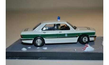 BMW 518 (007 Octopussy), сборная модель автомобиля, Ge Fabbri, scale43