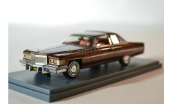 Cadillac Coupe de Ville brown