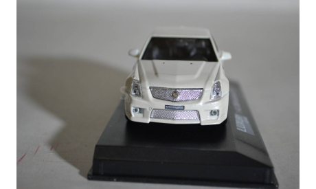 Cadillac CTS8_V 2009 (LDCTS500_WH), масштабная модель, Luxury Diecast (USA), scale43