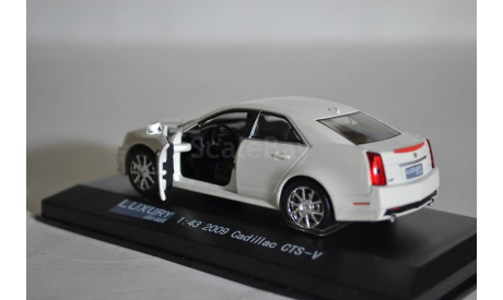Cadillac CTS8_V 2009 (LDCTS500_WH), масштабная модель, Luxury Diecast (USA), scale43