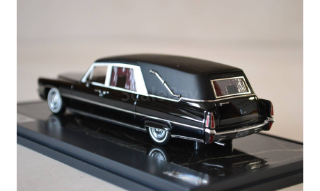 Cadillac Superior Crown Sovereign Landaulet 1970, масштабная модель, matrix, 1:43, 1/43