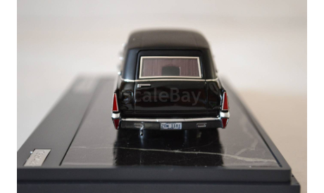 Cadillac Superior Crown Sovereign Landaulet 1970, масштабная модель, matrix, 1:43, 1/43