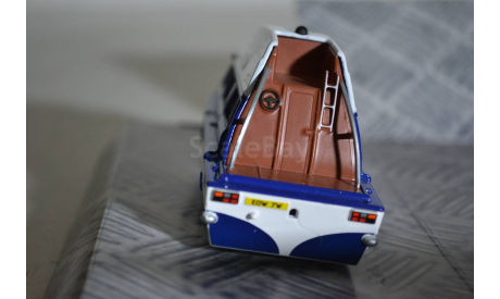 Chanel Crossing Damper Van (TG01), масштабная модель, Oxford, scale43
