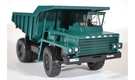 БЕЛАЗ-540 опытный (зеленый), масштабная модель, scale43