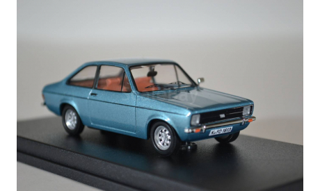FORD Escort MK2 1975 голубой мет, масштабная модель, WhiteBox, scale43