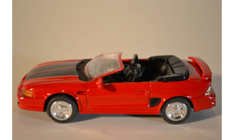 БЕЗ РЕЗЕРВНОЙ ЦЕНЫ!!!!  Ford Mustang GT 1994, масштабная модель, 1:43, 1/43, New-Ray
