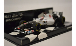 Sauber F1 Team_K.Kobayashi_Show car 2012