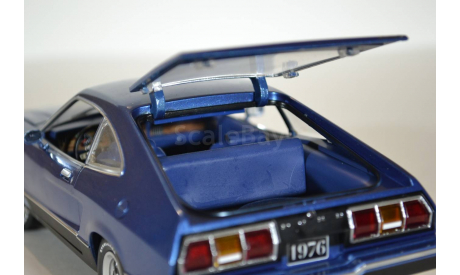 Ford -  1976 Ford Mustang II Mach 1 - Blue w-Black, масштабная модель, 1:18, 1/18, Greenlight Collectibles