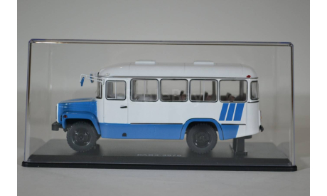 Пригородный автобус КАвЗ-3976 (бело-голубой), масштабная модель, КамАЗ, Start Scale Models (SSM), scale43