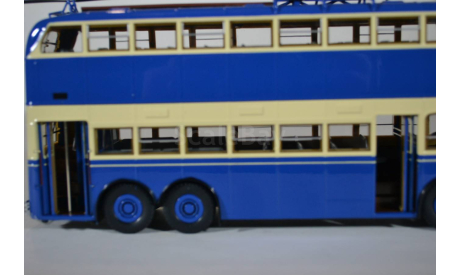 Городской троллейбус ЯТБ-3, двухдверный, масштабная модель, ULTRA Models, scale43