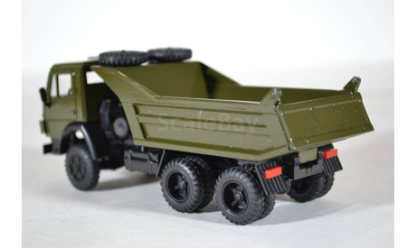 Камаз 55111 с 2 мя запасными колесами (хаки), масштабная модель, Элекон, 1:43, 1/43