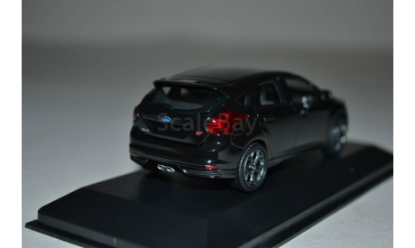 Ford Focus ST 2011 (081000), масштабная модель, Minichamps, scale43