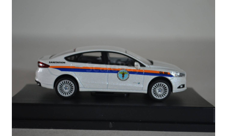 Ford Fusion DSNY 2013 (86053), масштабная модель, Greenlight Collectibles, scale43