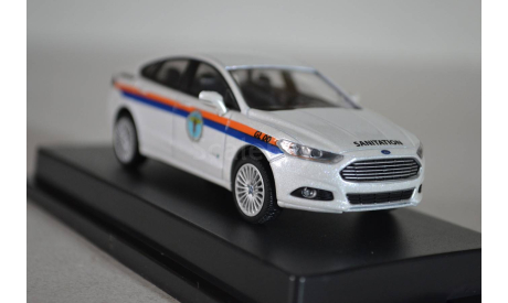 Ford Fusion DSNY 2013 (86053), масштабная модель, Greenlight Collectibles, scale43