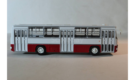Ikarus 260 (бел. красн.), масштабная модель, сова, 1:43, 1/43