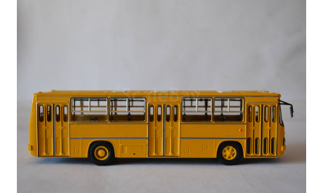 Икарус 260 жёлтые диски’(ж.Сова), масштабная модель, scale43, Ikarus