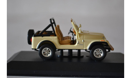 Jeep CJ-7 Laredo 1982, масштабная модель, WhiteBox, 1:43, 1/43