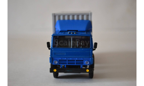 Камаз 53212 конт. (кабина син., СП син.+сер.кон.), масштабная модель, Элекон, scale43