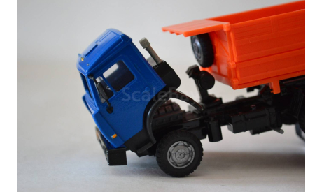 Камаз 55102 сельхоз(кабина син. куз. ор.), масштабная модель, Элекон, 1:43, 1/43