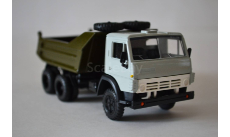 Камаз 55111-01 две запаски сер_хаки, масштабная модель, Элекон, scale43