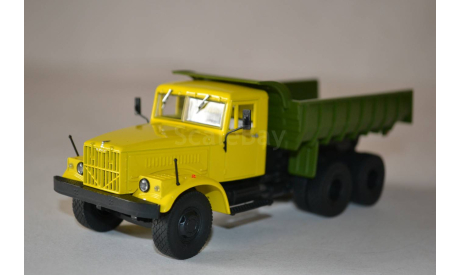 Краз 256Б1 самосвал (ж-зел), масштабная модель, Автоистория (АИСТ), scale43