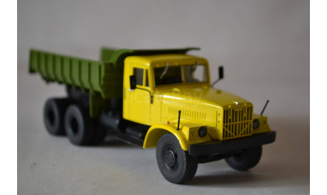 Краз 256Б1 самосвал (ж-зел), масштабная модель, Автоистория (АИСТ), scale43