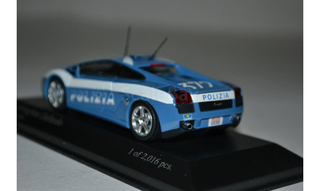 Lamborghini Gallardo 2004 Polizia (103590), масштабная модель, Minichamps, scale43
