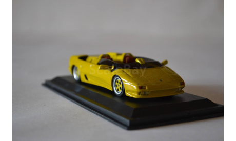 Lamborghini Diablo Roadster (506), масштабная модель, WhiteBox, scale43