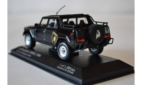 Lamborghini LM 002 1984 (3373), масштабная модель, Kyosho, scale43