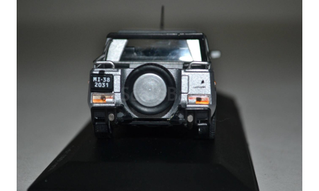 Lamborghini LM 002 1986 (Gr.), масштабная модель, WhiteBox, scale43