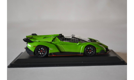 Lamborghini Veneno Roadster (521), масштабная модель, WhiteBox, scale43