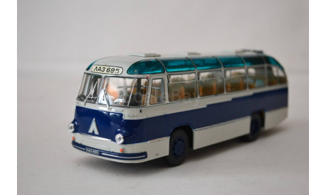 ЛАЗ 695Б 1956, масштабная модель, ULTRA Models, scale43