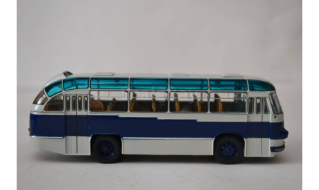 ЛАЗ 695Б 1956, масштабная модель, ULTRA Models, scale43