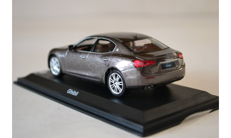 Maserati Ghibli, масштабная модель, WhiteBox, 1:43, 1/43