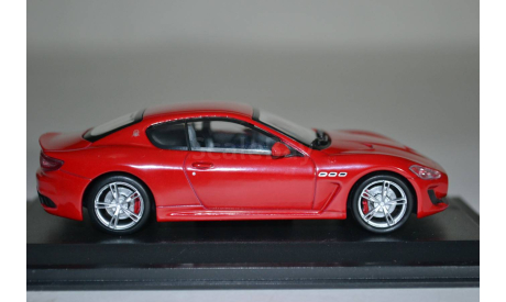 Maserati Gran Turismo  MC Stradale (754), масштабная модель, WhiteBox, scale43