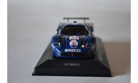 Maserati MC12 #33 FIA GT 2004, масштабная модель, IXO Road (серии MOC, CLC), 1:43, 1/43