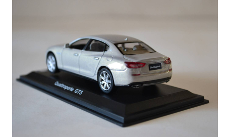 Maserati Quattroporte GTS, масштабная модель, WhiteBox, 1:43, 1/43