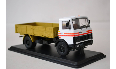 МАЗ 5337 бел.коричнев, масштабная модель, Start Scale Models (SSM), 1:43, 1/43