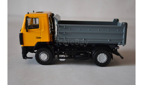 МАЗ 5550 жёлт.сер, масштабная модель, Автоистория (АИСТ), scale43
