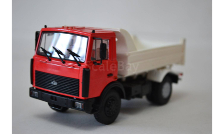МАЗ 5551 1998 кр.бел, масштабная модель, Автоистория (АИСТ), 1:43, 1/43