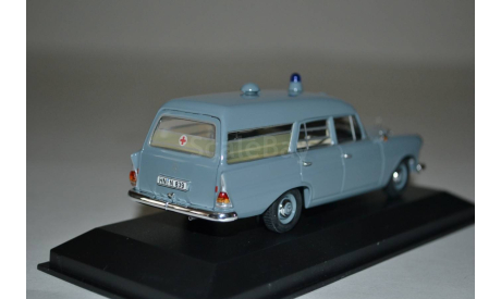 Mercedes Benz 190 1961 Ambulance (DRK) (037270), масштабная модель, Mercedes-Benz, Minichamps, scale43