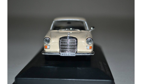 Mercedes Benz 200D W110  1965 (beg), масштабная модель, WhiteBox, scale43, Mercedes-Benz