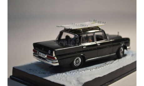 Mercedes Benz 220S (007 One her majesty_s secret service  ), сборная модель автомобиля, Ge Fabbri, scale43, Mercedes-Benz
