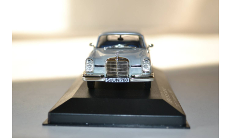 Mercedes Benz  230S Universal 1967 (Gr.Bl.), масштабная модель, 1:43, 1/43, WhiteBox, Mercedes-Benz