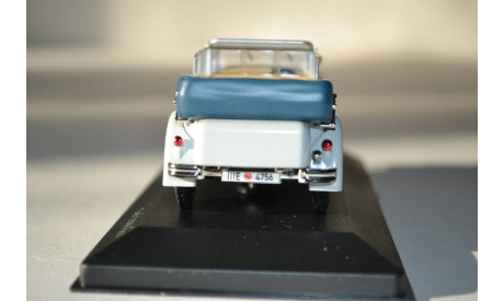 Mercedes Benz Typ 770  Cabriolet F 1930 (Bl.), масштабная модель, scale43, WhiteBox, Mercedes-Benz