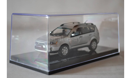 Mitsubishi New Outlander (29334), масштабная модель, Vitesse, scale43