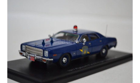 Plymouth Fury 1977 Michigan State Police, масштабная модель, Neo Scale Models, scale43