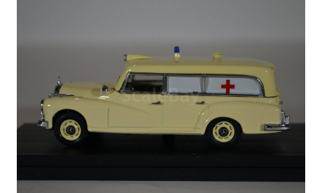 Mercedes-Benz 300 D - Ambulance 1961 скорая помощь, масштабная модель, RIO, 1:43, 1/43