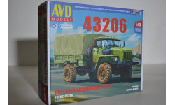 Сборная модель Бортовой автомобиль 43206