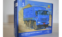 Сборная модель Бортовой автомобиль Камаз 43118 !!!!100% комплектность!!!